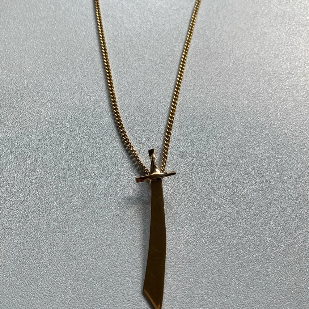 12K Gold Filled Geometric Blade Pendant Necklace